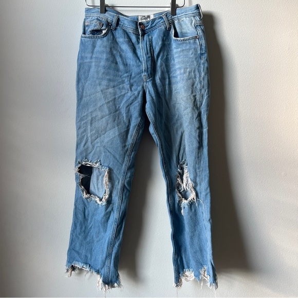 Free People Maggie Mid Rise Straight Leg Jean in Aged to Perfection Size 30 - Picture 4 of 5